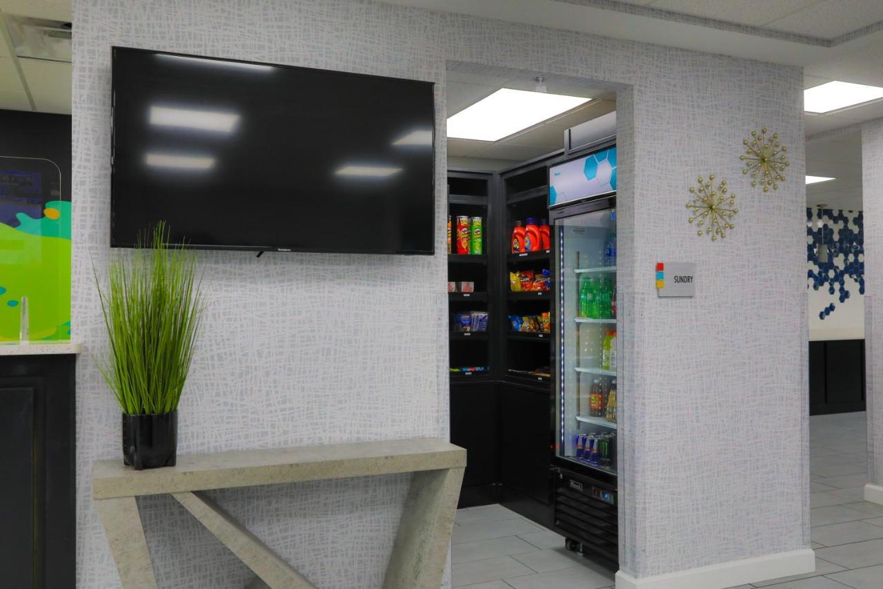Home Inn And Suites אוליב בראנץ' מראה חיצוני תמונה