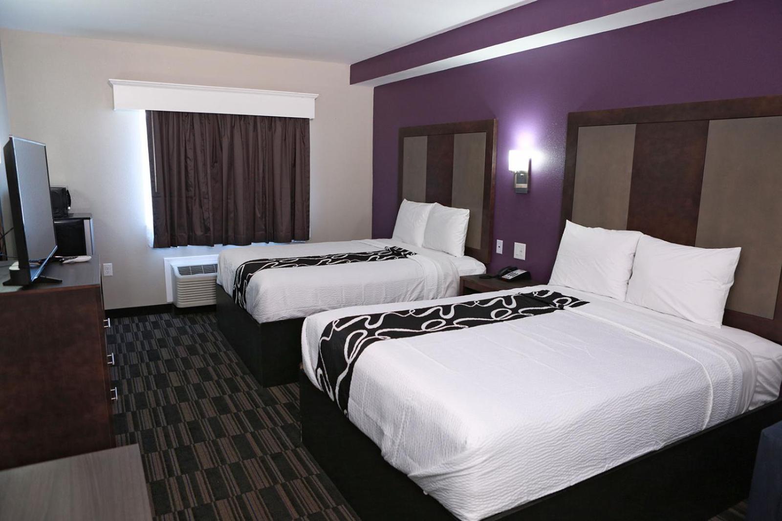 Home Inn And Suites אוליב בראנץ' מראה חיצוני תמונה